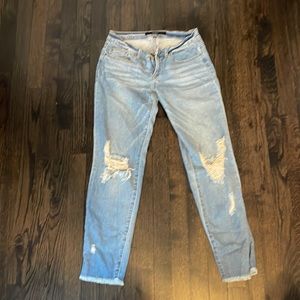 Harper size 27 light wash jeans